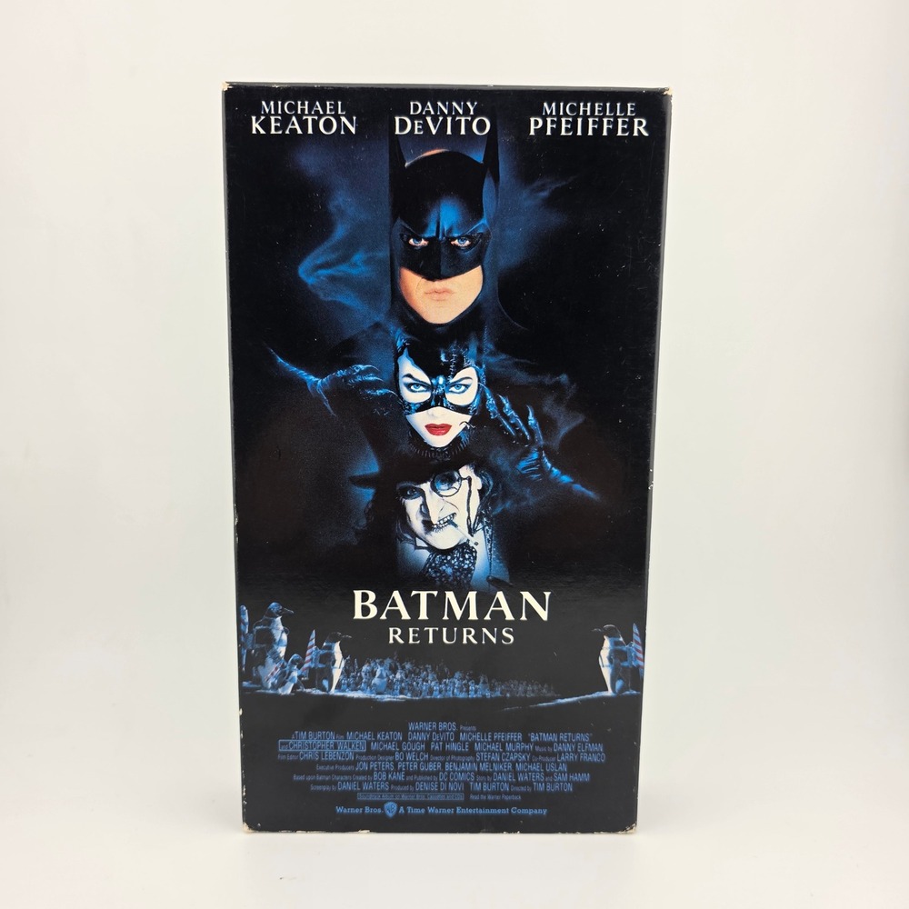 Batman Returns VHS Tape Michael Keaton Danny DeVito Michelle‎ Pfeiffer WB Hits